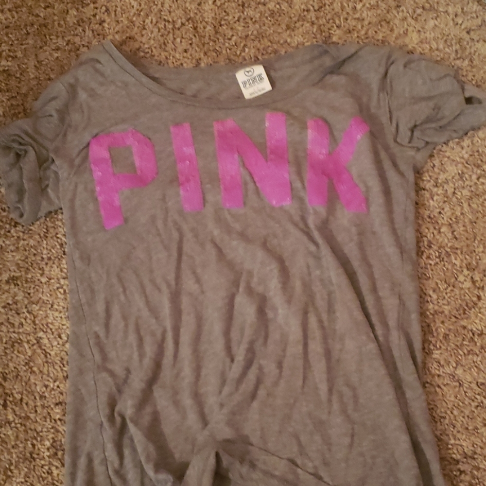 Pink tee